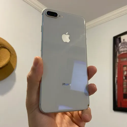 Iphone 8 Plus - Bateria 100% - Leia a descrição
