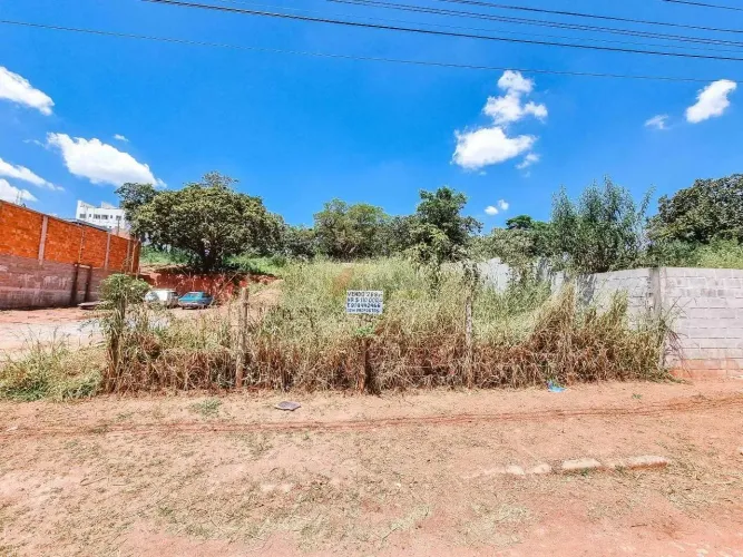Lote à venda, Jardim das Acácias - Divinópolis/MG