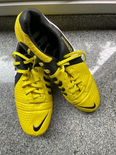 Chuteira Nike SG CTRL 360 Elite 41/42 raridade