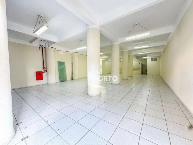 Ponto comercial Salão para alugar no bairro Centro em Piracicaba
