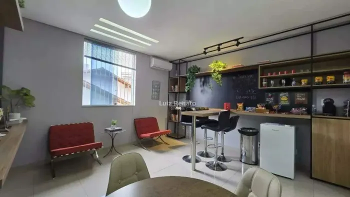 Apartamento á venda no bairro Vila Paris