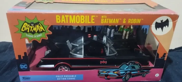 Batmobile Clássico TV Series 1966 funko