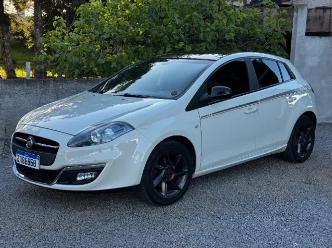 Fiat Bravo Sporting 1.8 Dualogic Flex 16V 5P 2016
