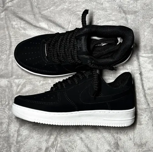 Tenis nike Air Force de cordão