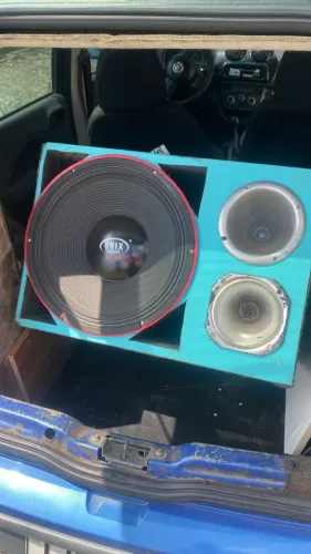 Caixa de som trio de 15