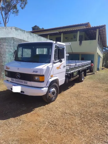 Caminhão 710 Plus turbinado 