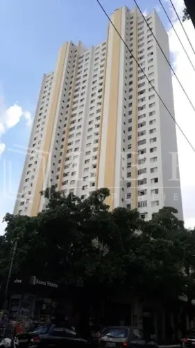 R Teodoro Sampaio, Pinheiros