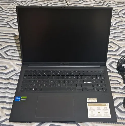 Notebook Asus Vivobook 16X - i5 12500H - RTX 2050 - 24GB RAM