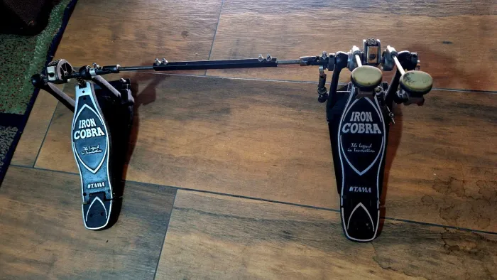 Pedal duplo Iron Cobra 