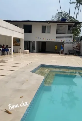 Festa na piscina / casa de festa 