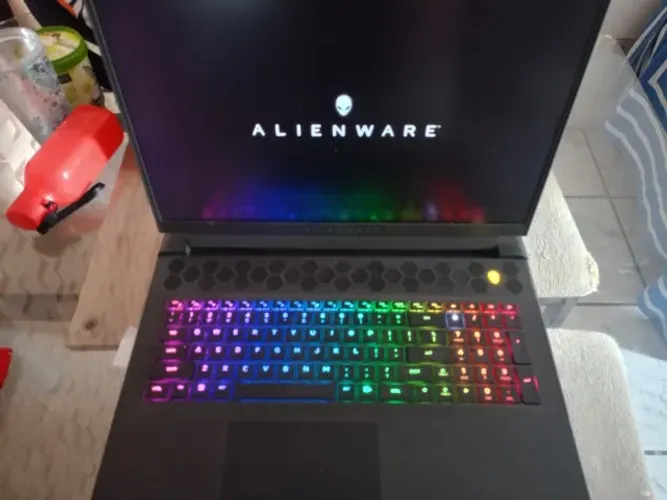  Nootbook Gamer Alienware M18 RTX 4090 + Intel i9 | 64GB RAM | SSD 4TB