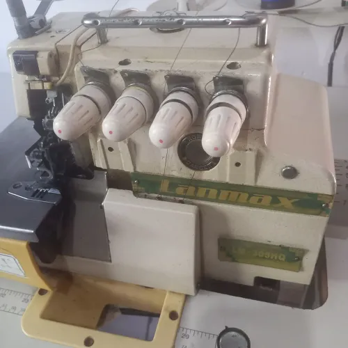 Máquina de Costura Overlock Lanmax LM-305HQ