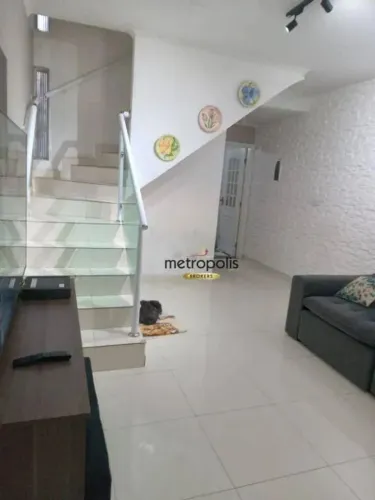 Sobrado com 3 dormitórios à venda, 172 m² por R$ 630.000,00 - Jardim do Estádio - Santo An