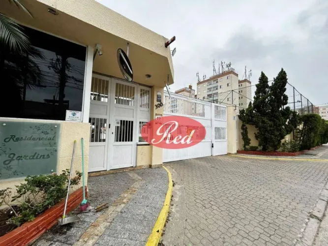 Casa com 2 dormitórios à venda, 54 m² por R$ 380.000,00 - Vila Urupês - Suzano/SP