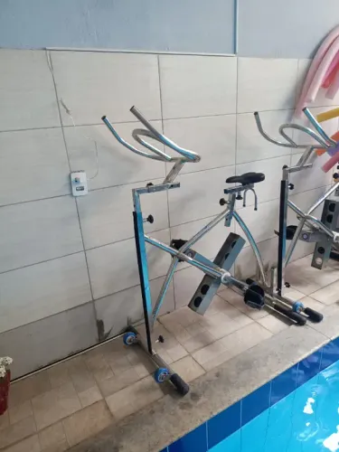 Hidrobike para fazer atividade na piscina!