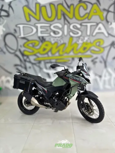 Versys x 300 Tr, 2023.