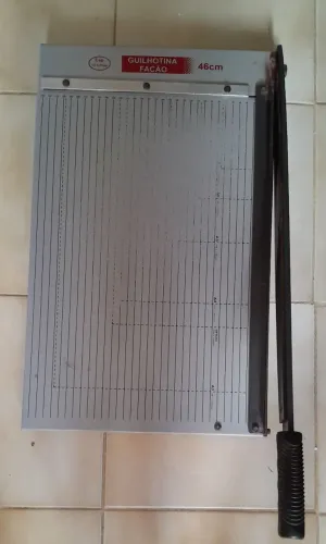 Guilhotina de papel 46cm Marca Excentrix