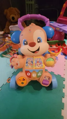 Andador Interativo Cachorrinho Fisher Price - R$ 180,00