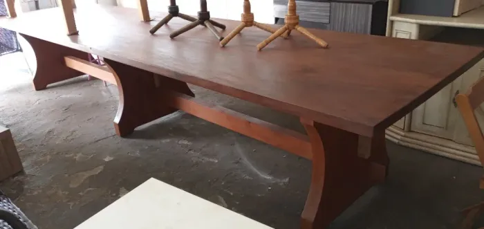 Mesa prancha mogno