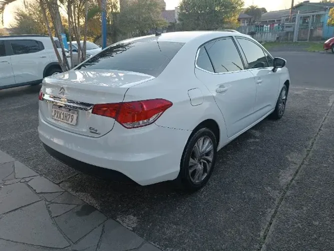 Citroen C4 Lounge Tendance 2.0 Flex 4P Aut. 2016