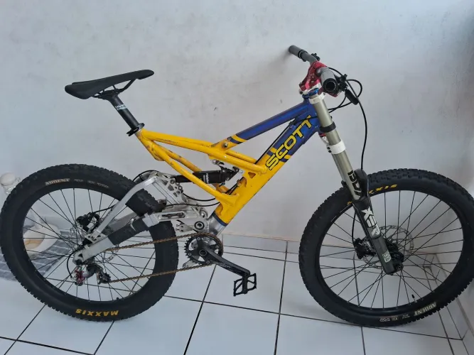 Bike SCOTT Downhill Oportunidade