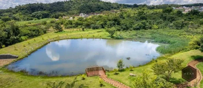 Terreno à venda no Jardins Porto em Senador Canedo