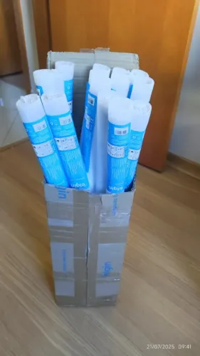 LAMPADA TUBULAR LED T8 10W BIVOLT 6500K BRANCO FRIO 60CM