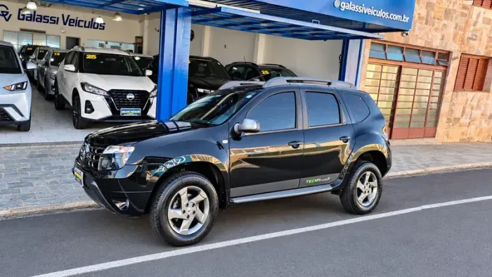 Renault Duster Dynamique 2.0 Hi-flex 16V Aut. 2015