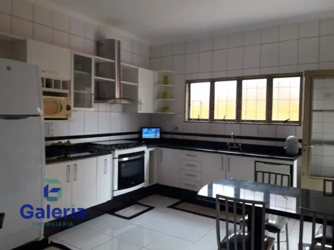 Casa residencial com 4 quartos para alugar, 263m² - City Ribeirão