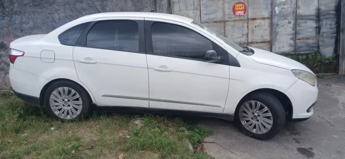 Fiat Grand Siena Essence 1.6 Flex 16V 2015