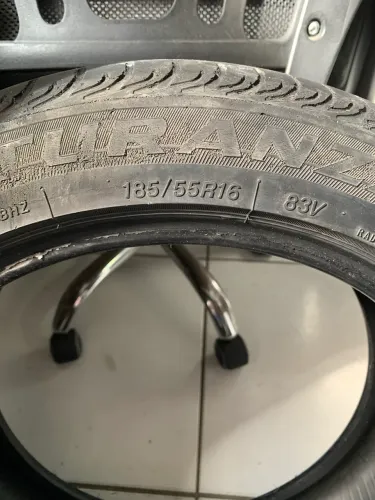 Pneu 185/55/16