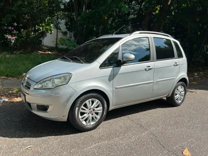 Fiat Idea Attractive 1.4 Fire Flex 8V 5P 2015