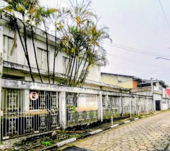 Casa a venda no centro Osasco
