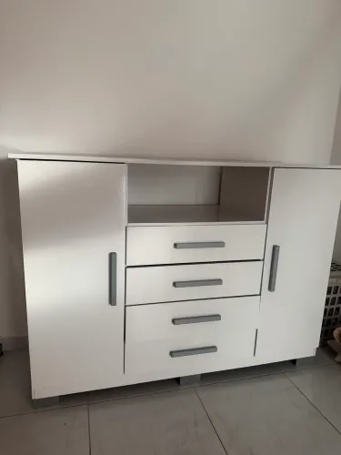 Cômoda
