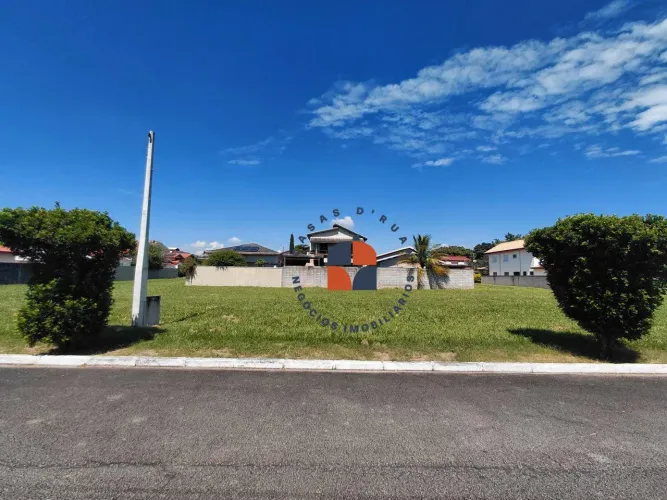Terreno à venda 360 m2 Condomínio Jardim das Hortênsias