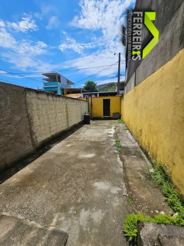 Casa com quintal em Bosque do Ipê pertinho da avenida automóvel clube 60 mil reais de entr