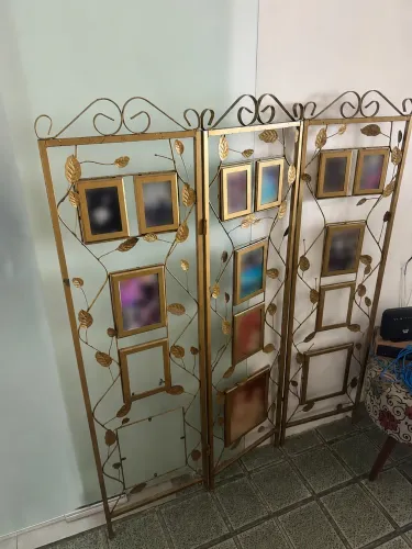 Biombo com lugar de colocar fotos
