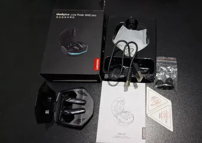 Fone de Ouvido sem Fio Gamer Lenovo thinkplus Live Pods GM2 Pro Led Azul e 30h de Bateria