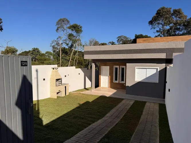 Casa para venda tem 88 metros quadrados com 2 quartos em Jardim das Pacas - Embu-Guaçu - S