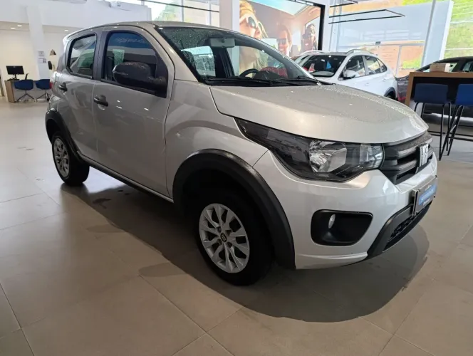Fiat Mobi Like 1.0 Fire Flex 5P. 2024