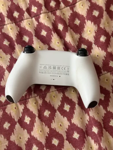 Controle PS5 e PC