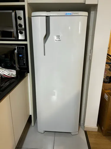 Geladeira Electrolux