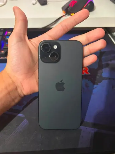 iPhone 15 256gb
