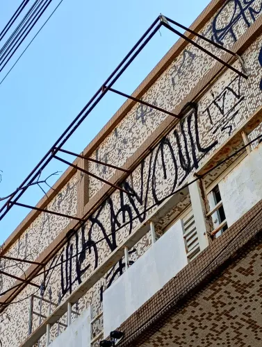 Toldo Grande e Pequeno se CortarEm 2ou3 VendeEtcRest Só Colocar Lona Vermelha Ou? Fica Top