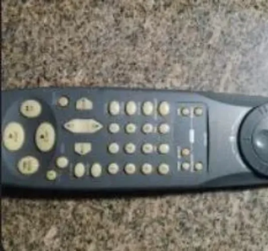 Controle Remoto para vídeocassetes Semp Toshiba
