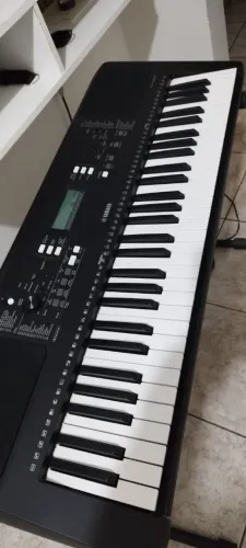 Teclado Yamaha psr e 373