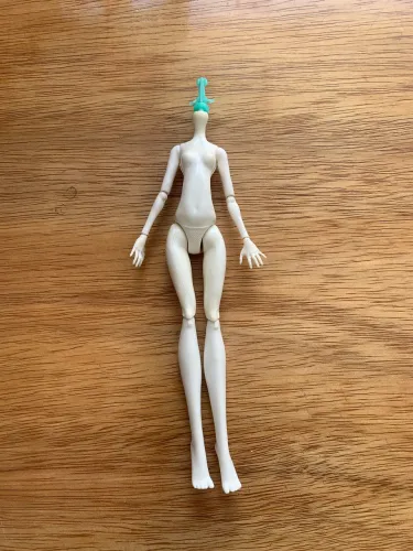 Sucata - Monster high G1 (Catrine Demew)