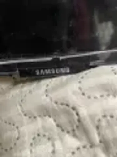 TV SMART 4K SAMSUNG 60 POLEGADAS, ACEITO PROPOSTAS PRA SAIR LOGO