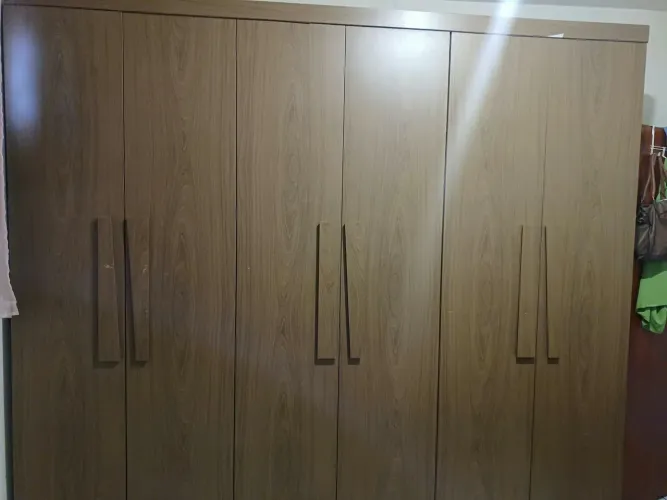 Guarda roupa de casal
