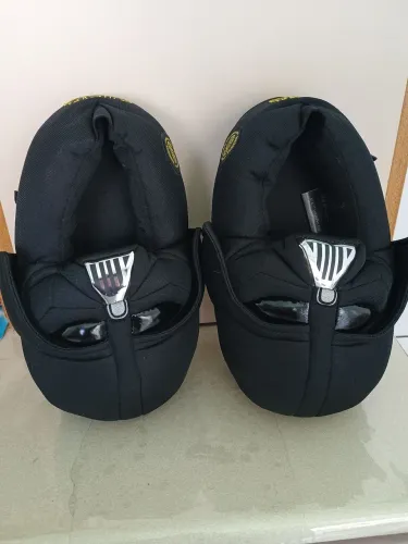 Pantufa Star Wars unissex semi nova